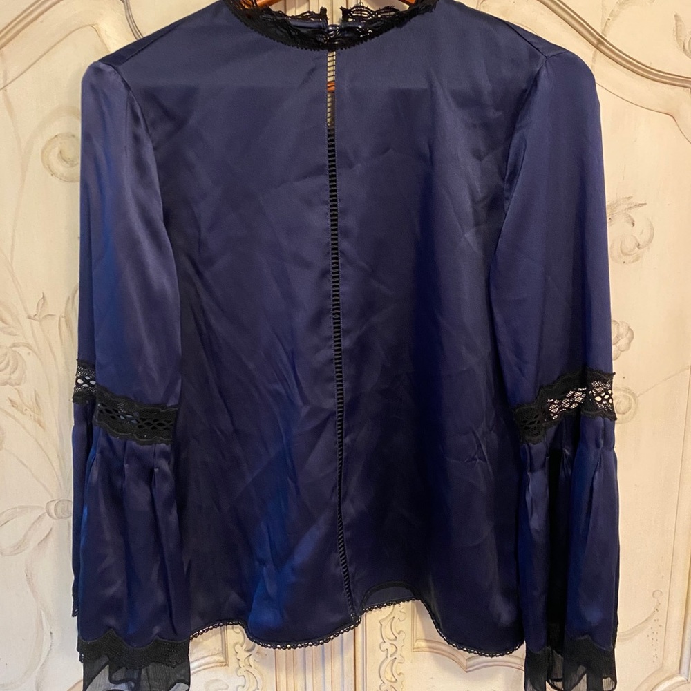 NWT JONATHAN SIMKHAI SILK BLOUSE!